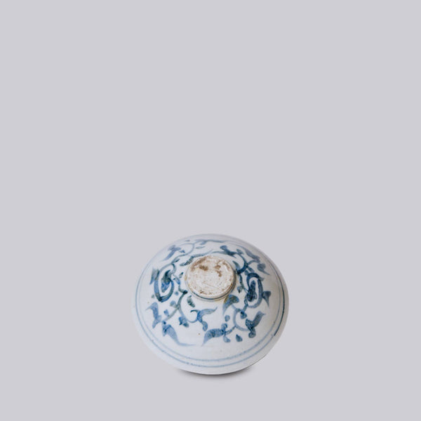 Blue and White Porcelain Carp Conical Bowl